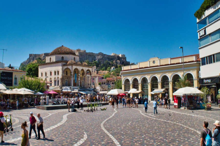 Explore Athens: A tour to the most iconic landmarks